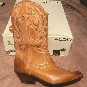 ALDO
Women's Brown Pompa size 38